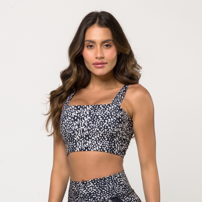 Top spot print preto